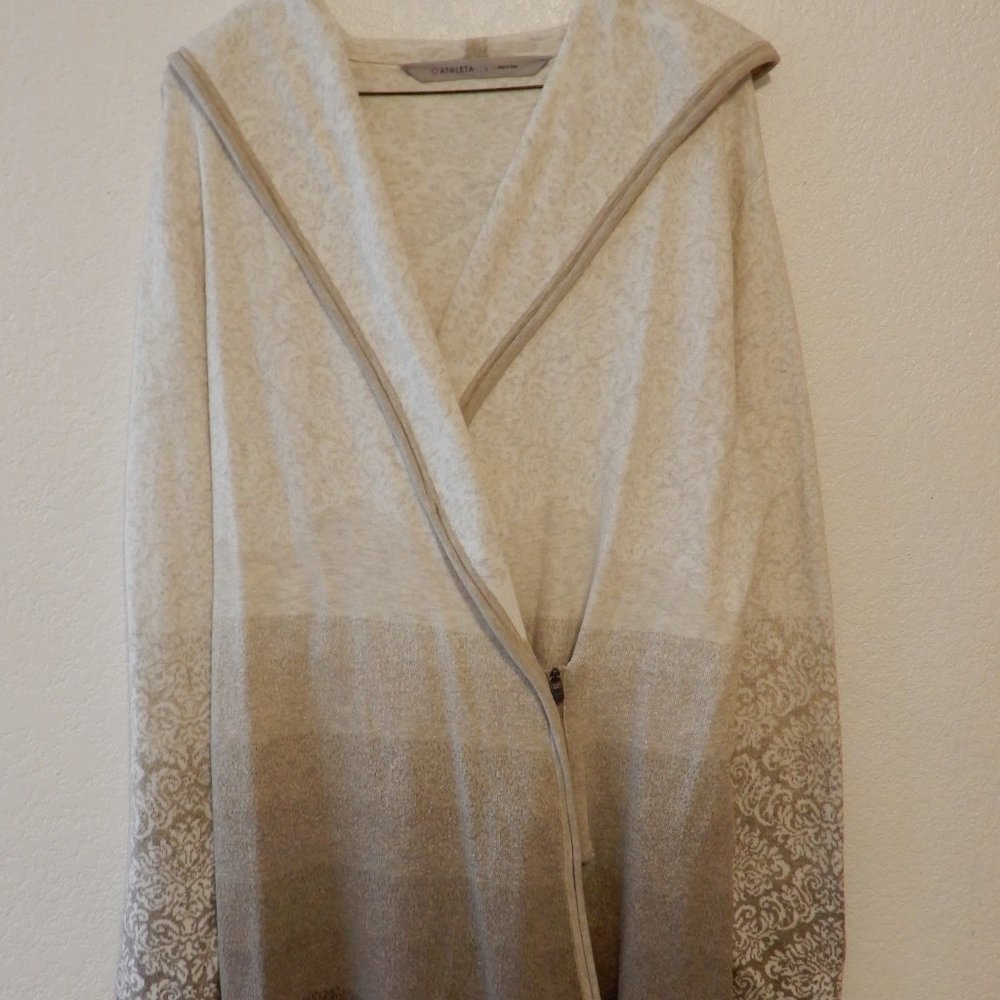 Athleta Brown & Cream Sweater